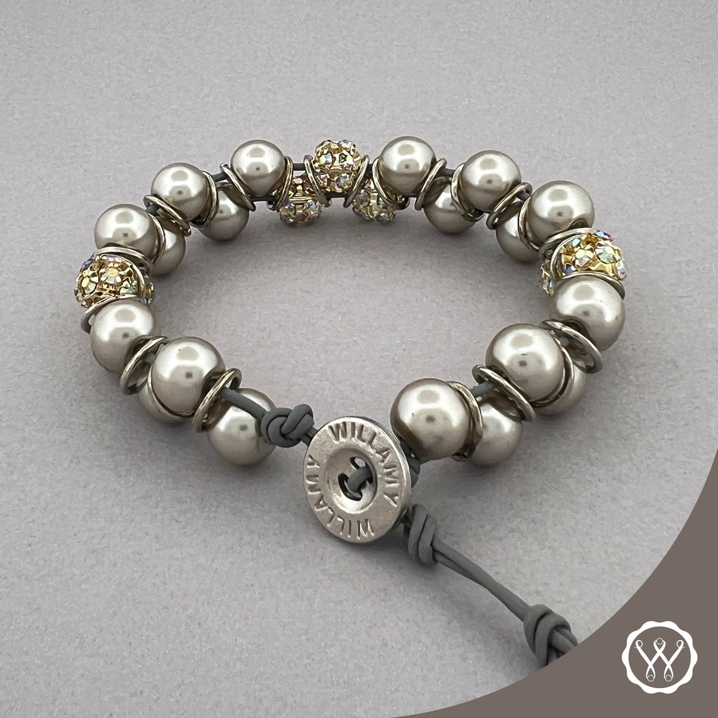 Titanium Filigree | Windsor