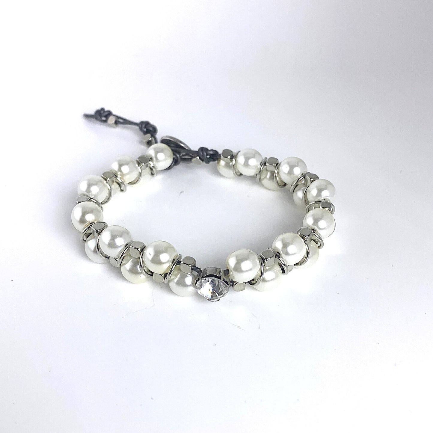 Fancy White Pearl | Windsor